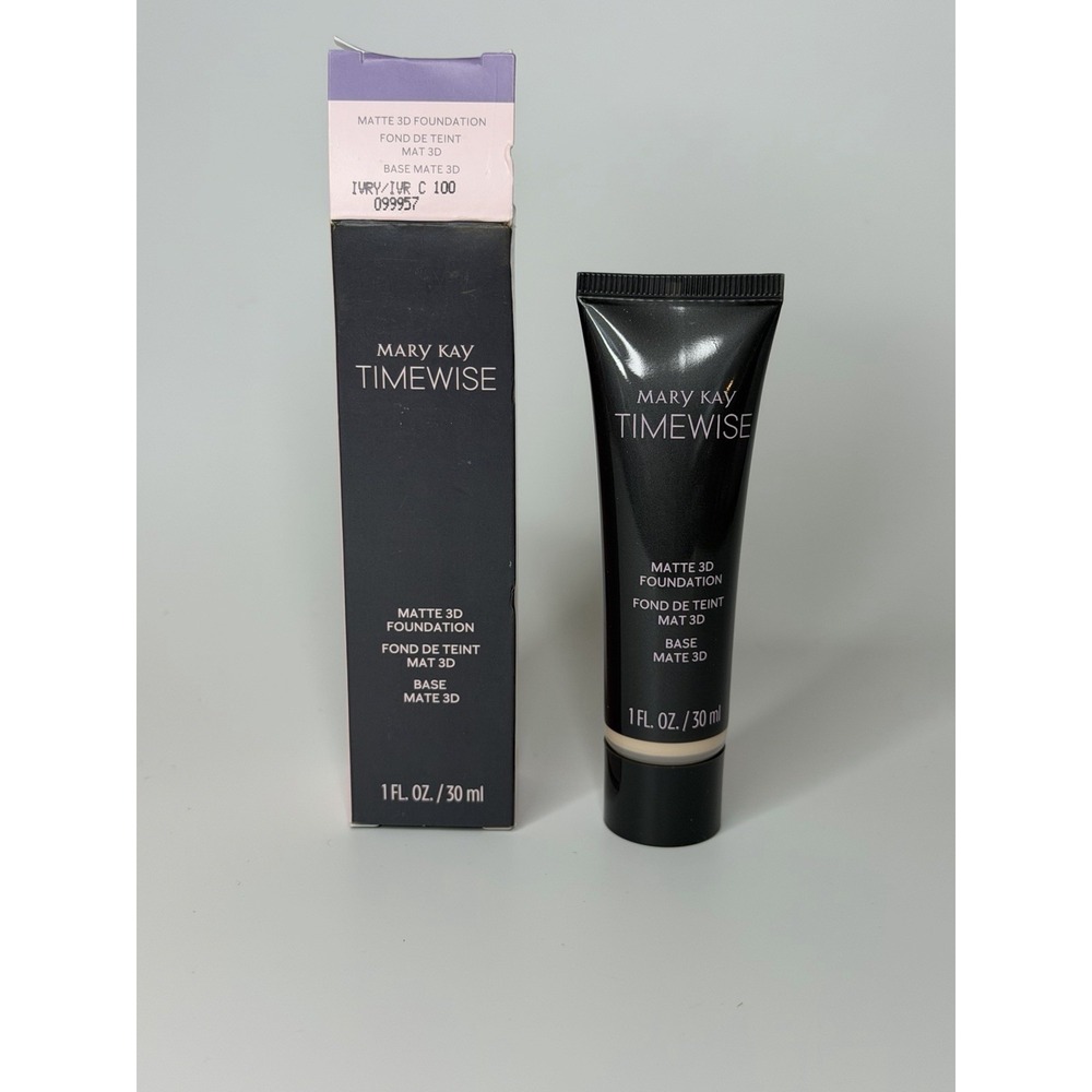 NIB MARY KAY TimeWise Matte 3D Foundation Ivory C 100 #099957 - Full size C100